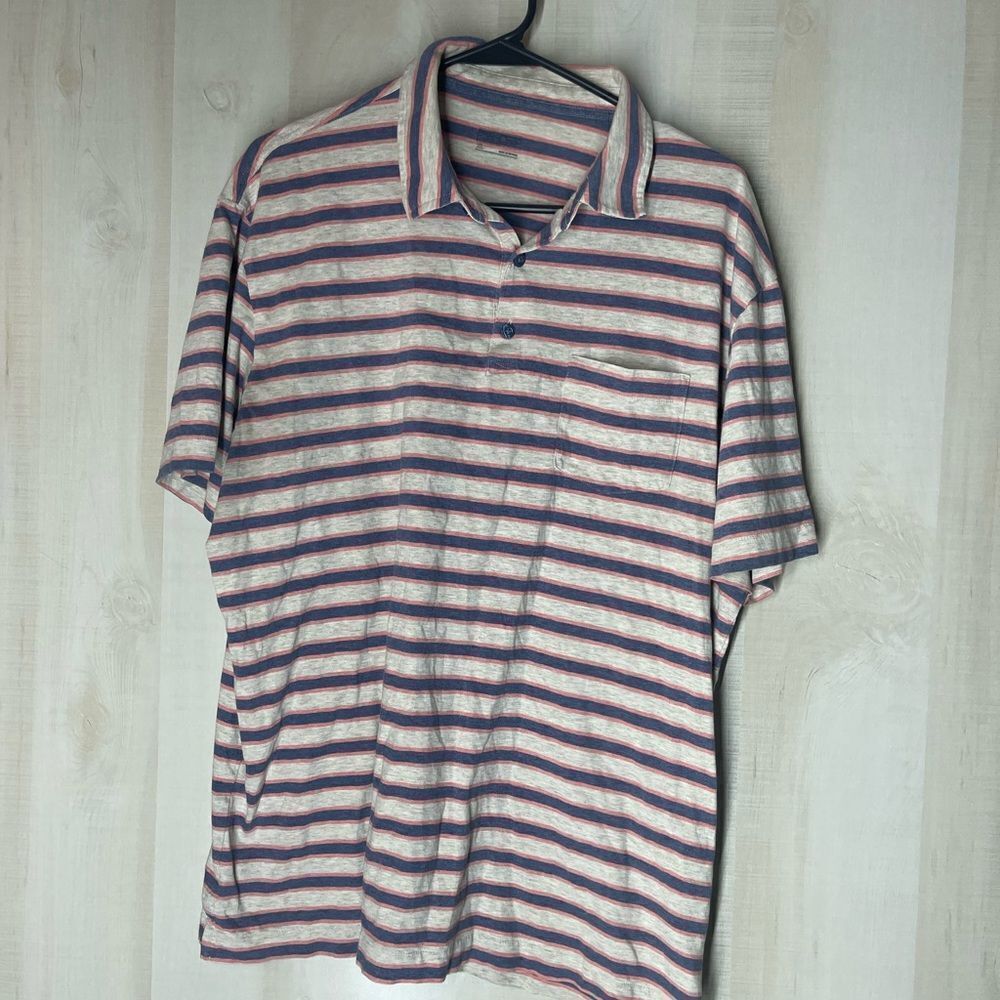 Patagonia men’s‎ gray pink blue striped shirt sleeve polo shirt, size XL